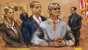 Señalan que García Luna negocia con autoridades de EU