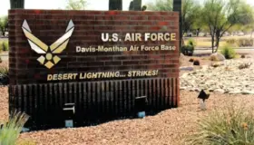 Refuerzan seguridad bases militares