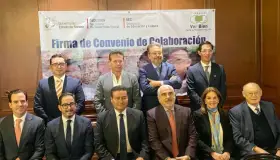 Entregarán 45 mil lentes a estudiantes