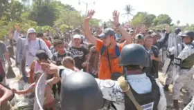 ‘No nos vamos a rendir’, advierten miembros de la Caravana Migrante