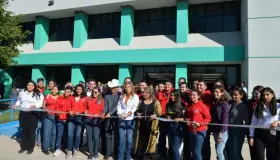 Apoya Gobernadora educación