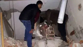 Turquía reporta 14 muertos tras potente sismo de magnitud 6.7