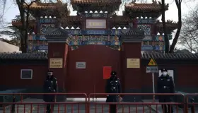 Admite China 'situación grave' por virus; refuerza controles