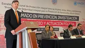 Colaboran México y EU para combatir violencia de género