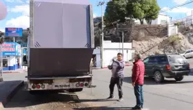 Rehabilitan contenedores para la basura en colonias