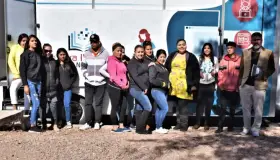 Llevan cultura a las colonias