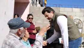 Tiene Alcalde contacto con vecinos de San Miguel