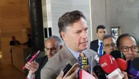 Sin seguridad, no puede haber crecimiento en México: Christopher Landau