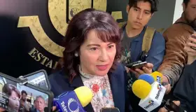 Detienen a cinco presuntos secuestradores de familia 