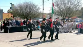 Celebra Consulado Lábaro Patrio