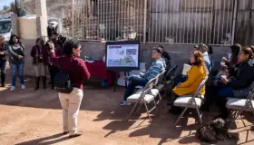 Informan sobre obras a vecinos de colonias