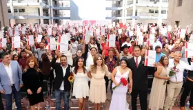 Atestigua matrimonios colectivos