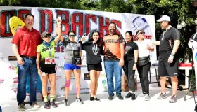 Realizan con éxito el medio maratón