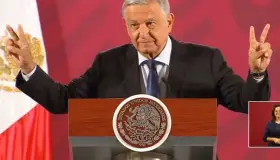 Tras agresiones entre periodistas, López Obrador llama a la paz