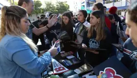 Acerca SEC educación a los sonorenses