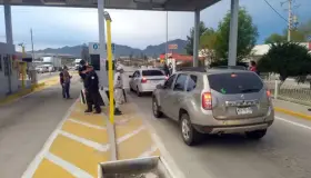 Recuperan las casetas de cobro