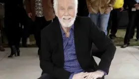 Muere el cantante de música country Kenny Rogers