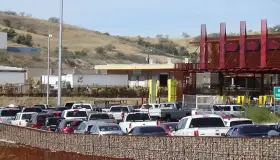 Mantienen limitación de viajes a EU