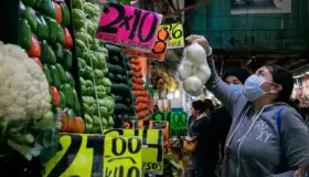 Revisarán precio de huevo, tortilla y pollo