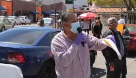 Bloquean "Puerta de México"