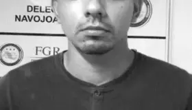 Vinculan a detenido con arma de fuego