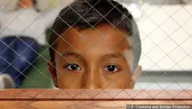 Dan niños migrantes positivo a Coronavirus