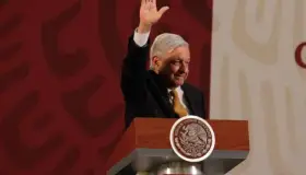 ‘El pueblo pone y quita… no la élite de poder’