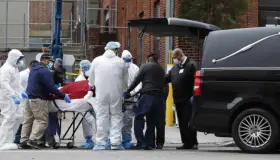 EU rebasa a China en número de muertes por Covid-19