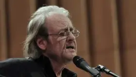 Muere Luis Eduardo Aute, polifacético cantautor español