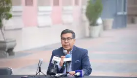 Reconocen a sonorenses que acatan recomendaciones