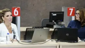 Garantiza Gobernadora apoyo a estudiantes