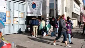 Urge AMLO aprobar Ley de Amnistía ante riesgo de contagios en cárceles