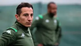 Guardado dona material médico a hospital de Guadalajara