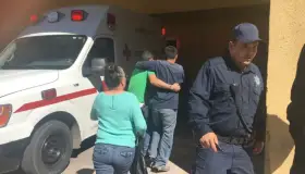 Recibe impacto de bala al caminar