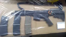 Localizan arma de fuego Abandonada en el monte