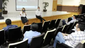 Analizan reactivación económica