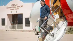 Supervisa Secretario de Seguridad de EU la construcción del muro