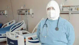 Teme enfermera por la salud de sus hijos