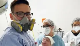 Nace primer bebé de madre contagiada