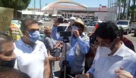 Protestan contra la CFE