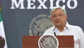 Alfaro debe presentar pruebas sobre injerencia en protestas: López Obrador