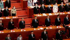 Acusa EU a China de usar muerte de Floyd como propaganda