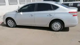 Localizan narcótico y un vehículo irregular