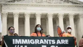 Pega Corte de EU a Trump y decide mantener el DACA