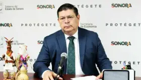 Reciben microempresarios apoyos