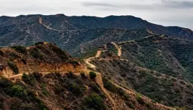 Sismo sacude región montañosa en California, sin daños