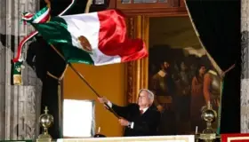 Rechaza AMLO suspender Grito de Independencia por Covid-19