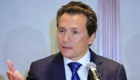 Lozoya revelará información sobre Odebrecht a cambio de beneficios en su condena: AMLO