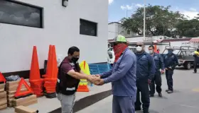 Entrega Oomapas equipo a empleados