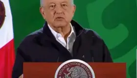 AMLO: 'Eficacia del cubrebocas no está comprobada'
